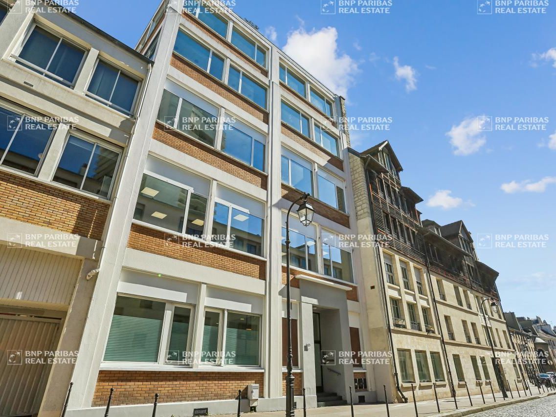 1110 m² pour ce bureaux en location à Paris