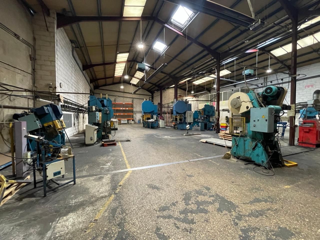 1373 m² pour ce activité en vente à Vaujours