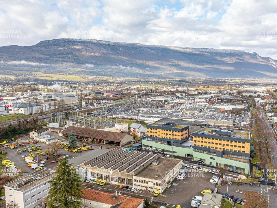 Vente Bureaux 2880.99 m² divisibles 73000 Chambéry