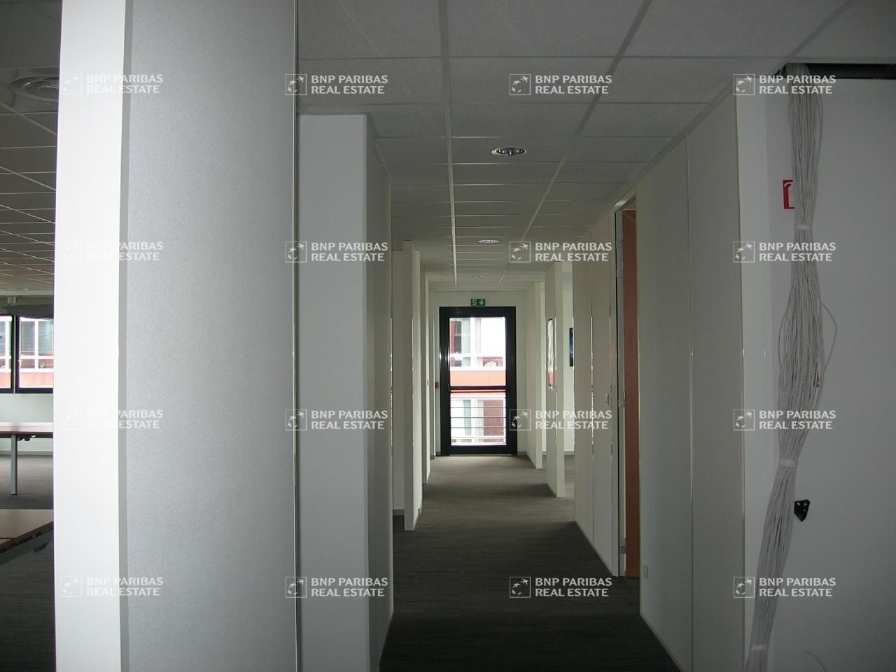 218 m² pour ce bureaux en location à Le mans