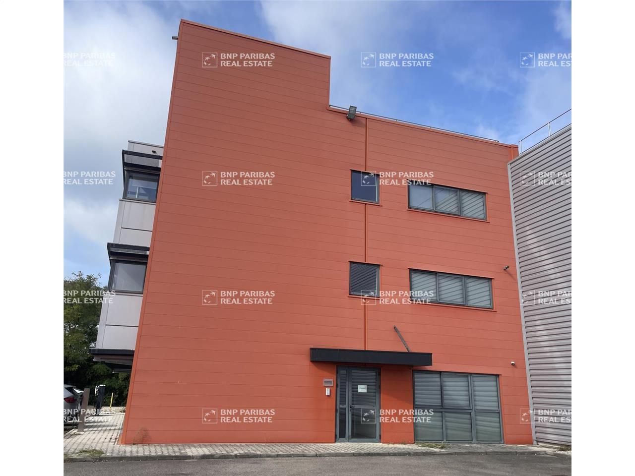 3105 m² pour ce activité en vente à Chaponost