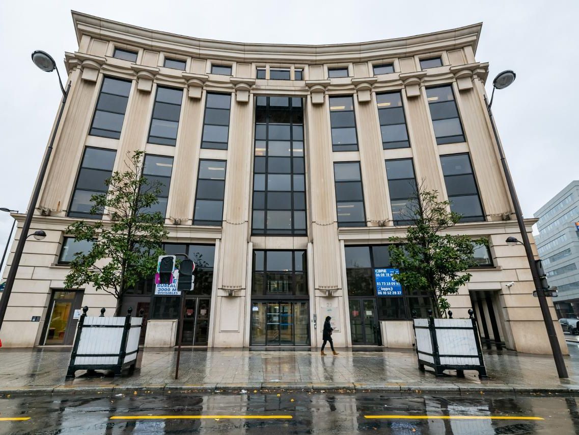 Location Bureaux 2738.5 m² divisibles 75014 Paris