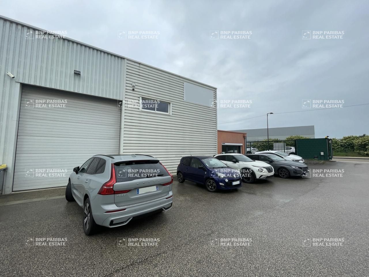 317 m² pour ce activité en location à Saint-apollinaire