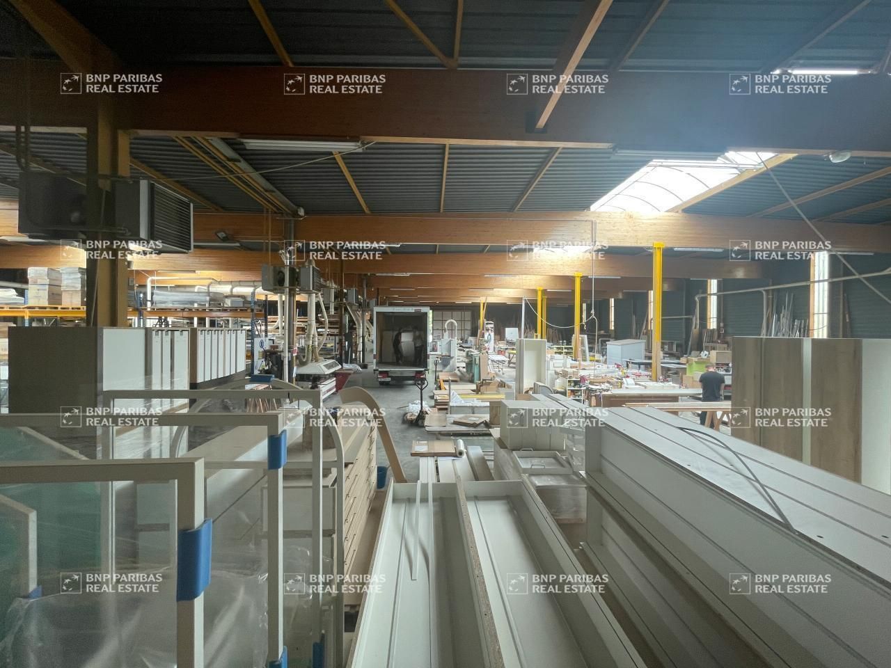 Vente Activité 2857 m² non divisibles 59200 Tourcoing