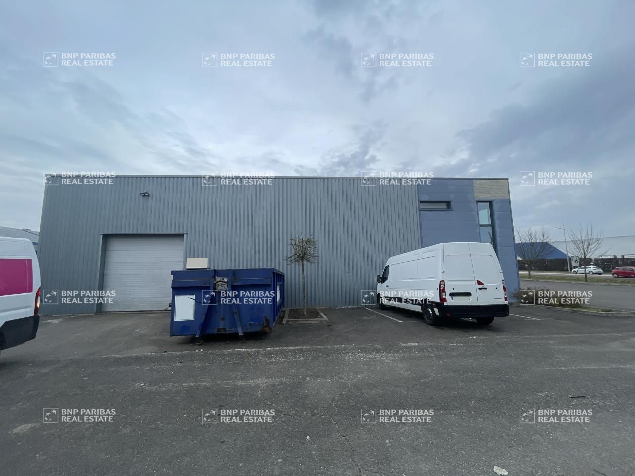 578.55 m² pour ce activité en location à Longvic