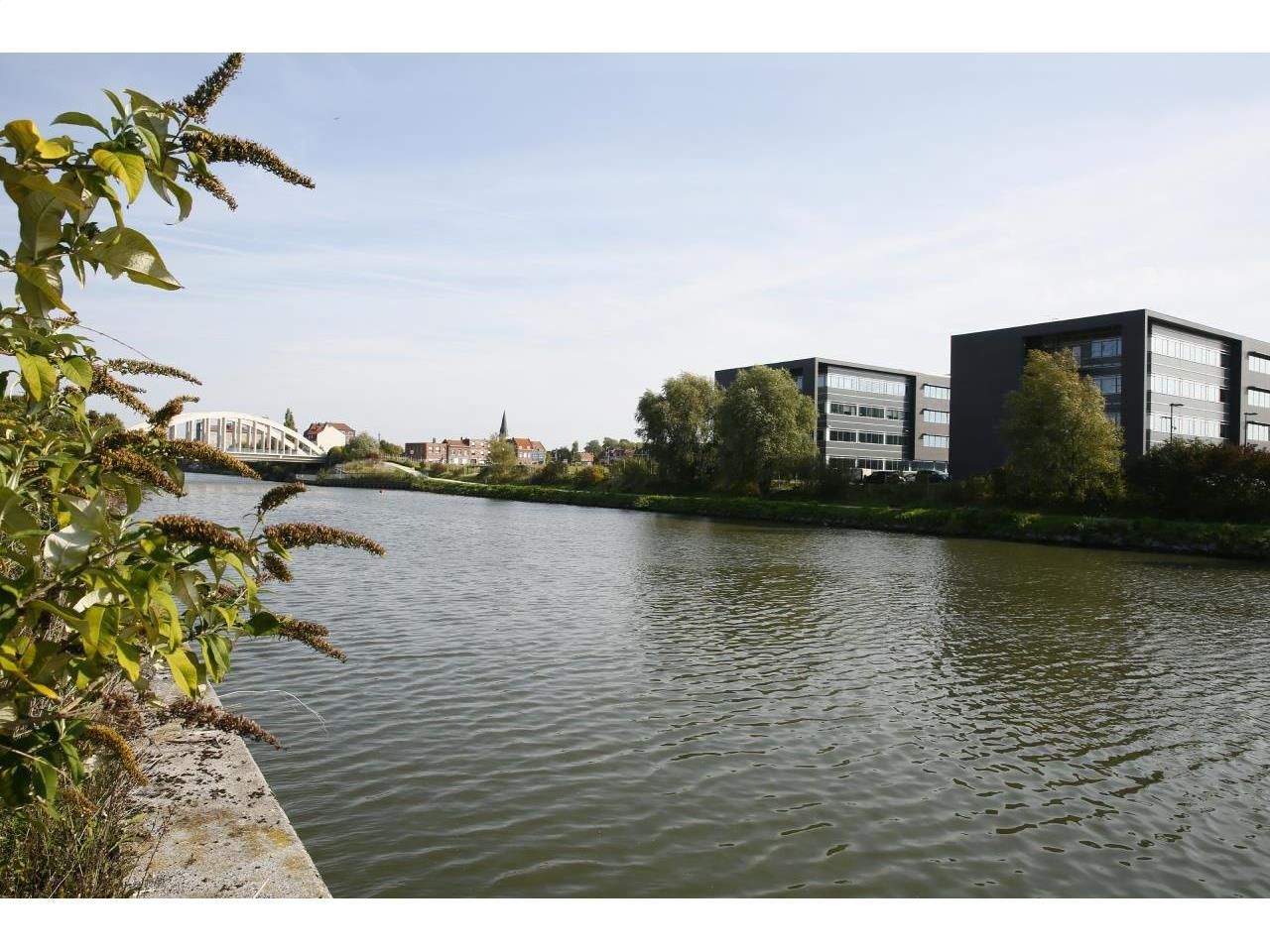 Location Bureaux 291.8 m² non divisibles 59520 Marquette-lez-lille