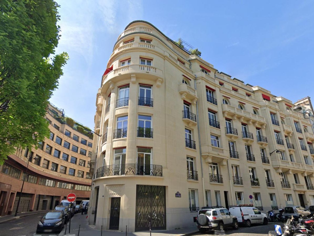 Vente Bureaux 464.3 m² non divisibles 75008 Paris