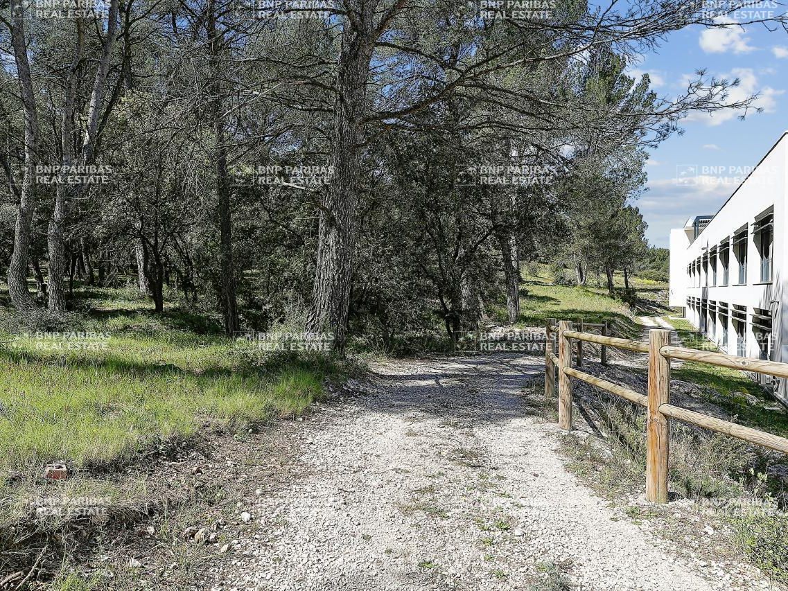 Location bureaux à Aix-en-provence 13290