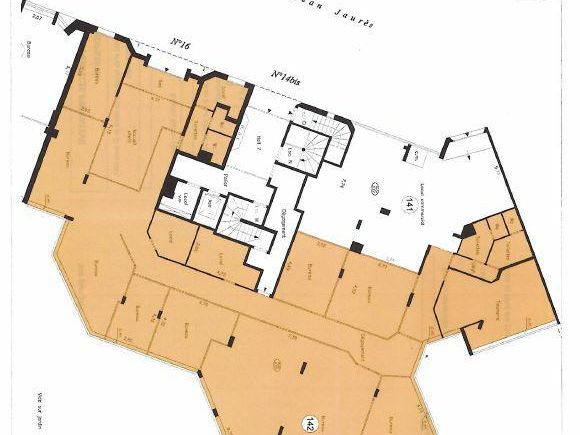 301 m² pour ce bureaux en location à Le kremlin-bicêtre