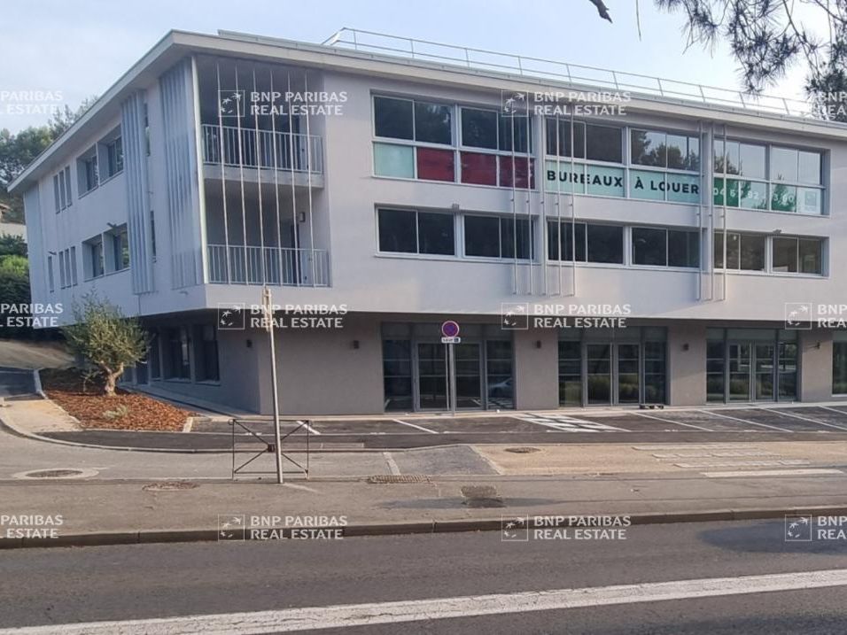 615 m² pour ce bureaux en location à Saint-gély-du-fesc