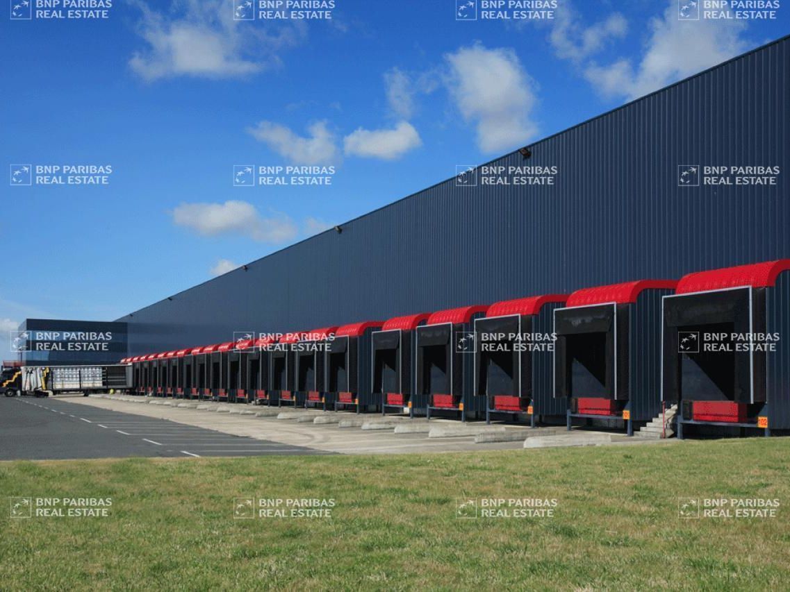 Location Entrepôts classe A 18722.2 m² non divisibles 45130 Meung sur loire