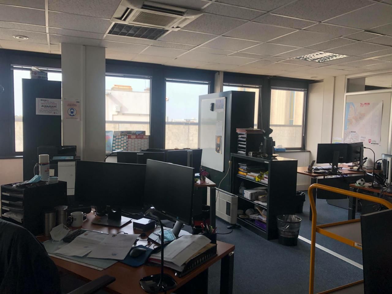 Location Bureaux 660 m² non divisibles 33000 Bordeaux