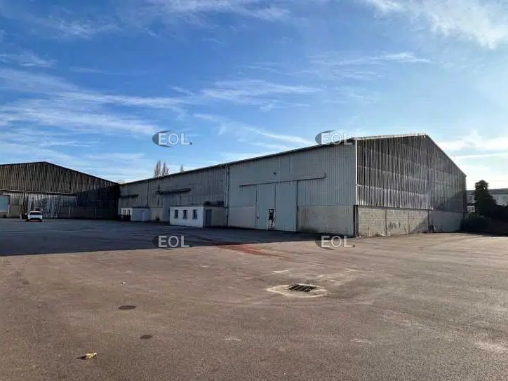 Vente Local d'activités 5618 m² non divisibles