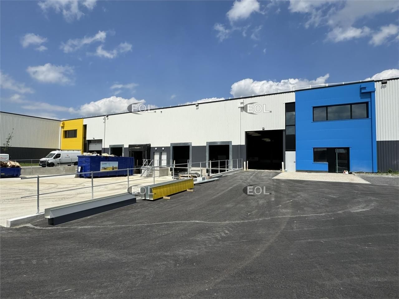 Location Bureaux 7627 m² divisibles à partir de 141 m²