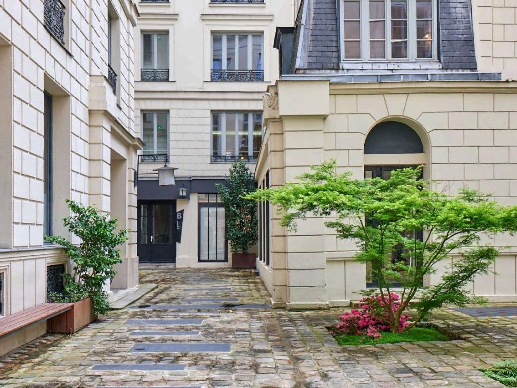 Location Bureaux 139 m² divisibles 75008 Paris