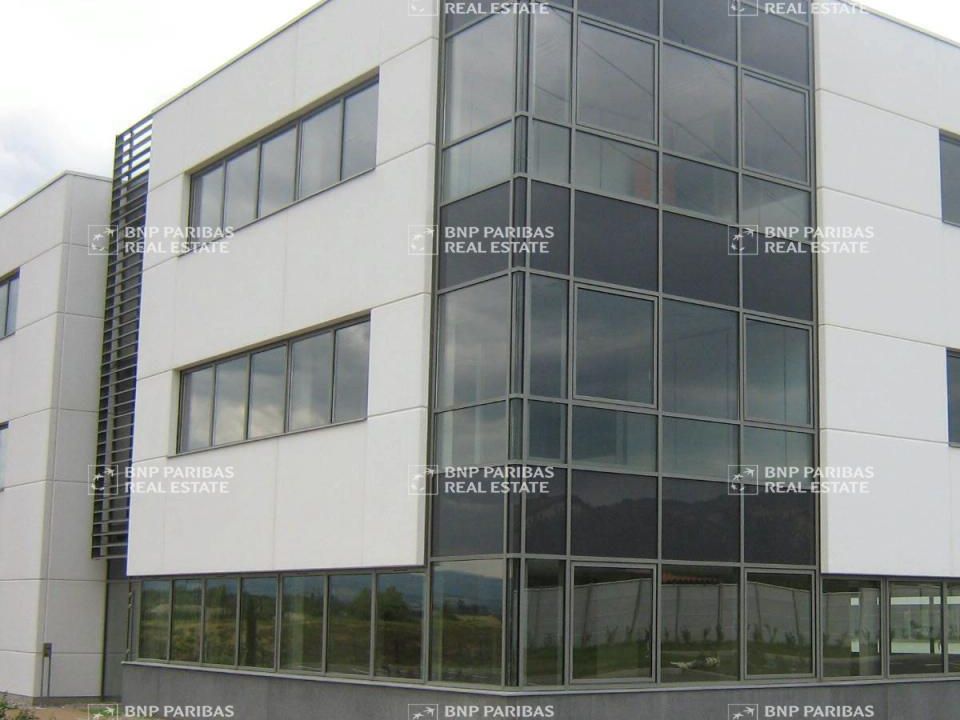 235 m² pour ce bureaux en vente à Dardilly