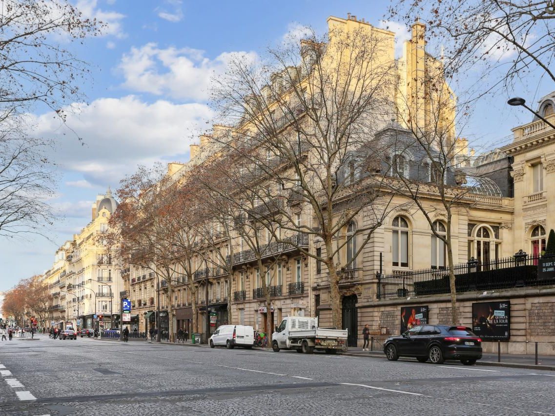 468 m² pour ce bureaux en location à Paris