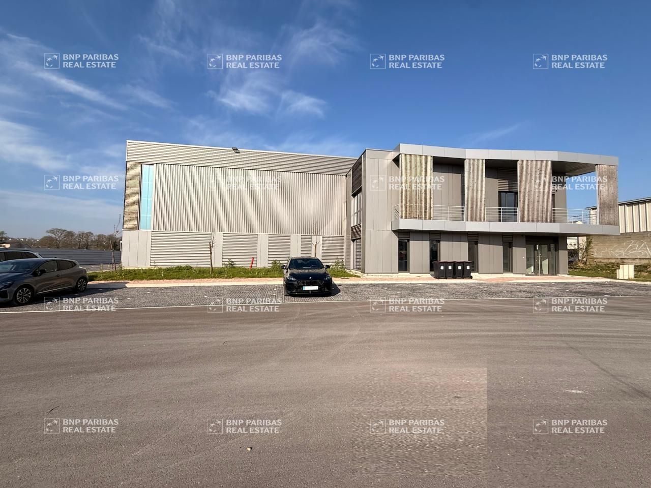 Vente PME-PMI 948 m² non divisibles 77181 Courtry