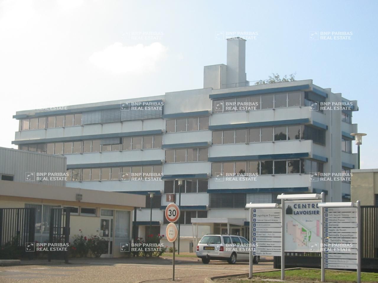 935.5 m² pour ce bureaux en location à Sotteville-lès-rouen