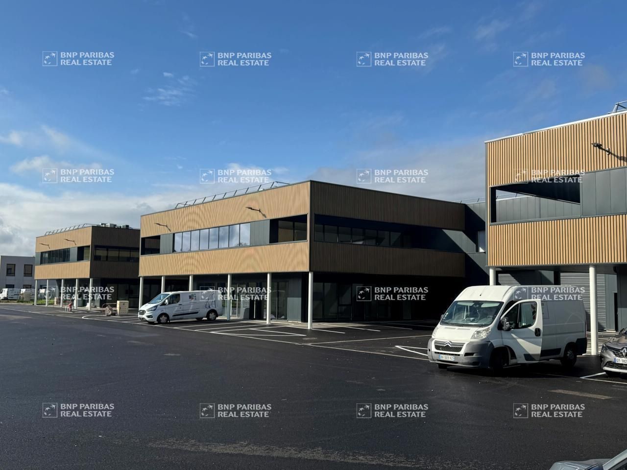 Location Activité 2996 m² divisibles 67118 Geispolsheim