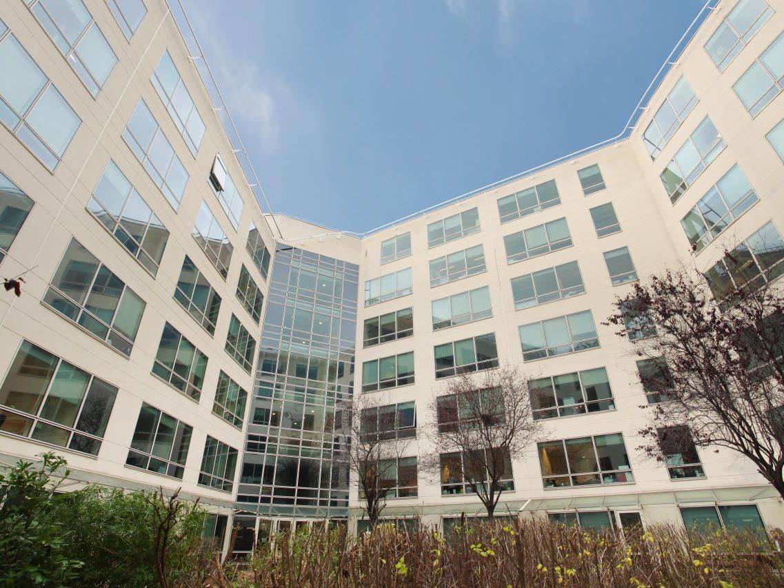 Location Bureaux 775.25 m² non divisibles 92130 Issy-les-moulineaux