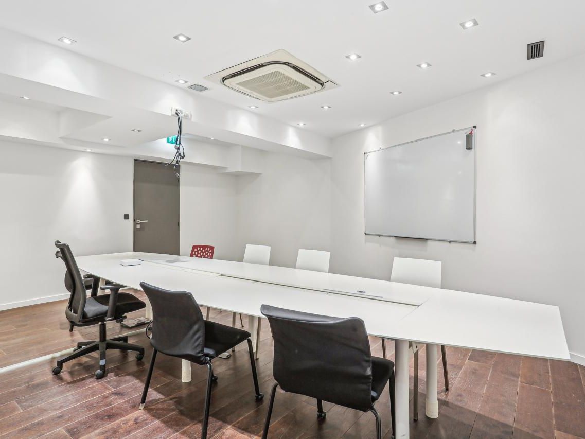 Location Bureaux 402 m² non divisibles 92800 Puteaux