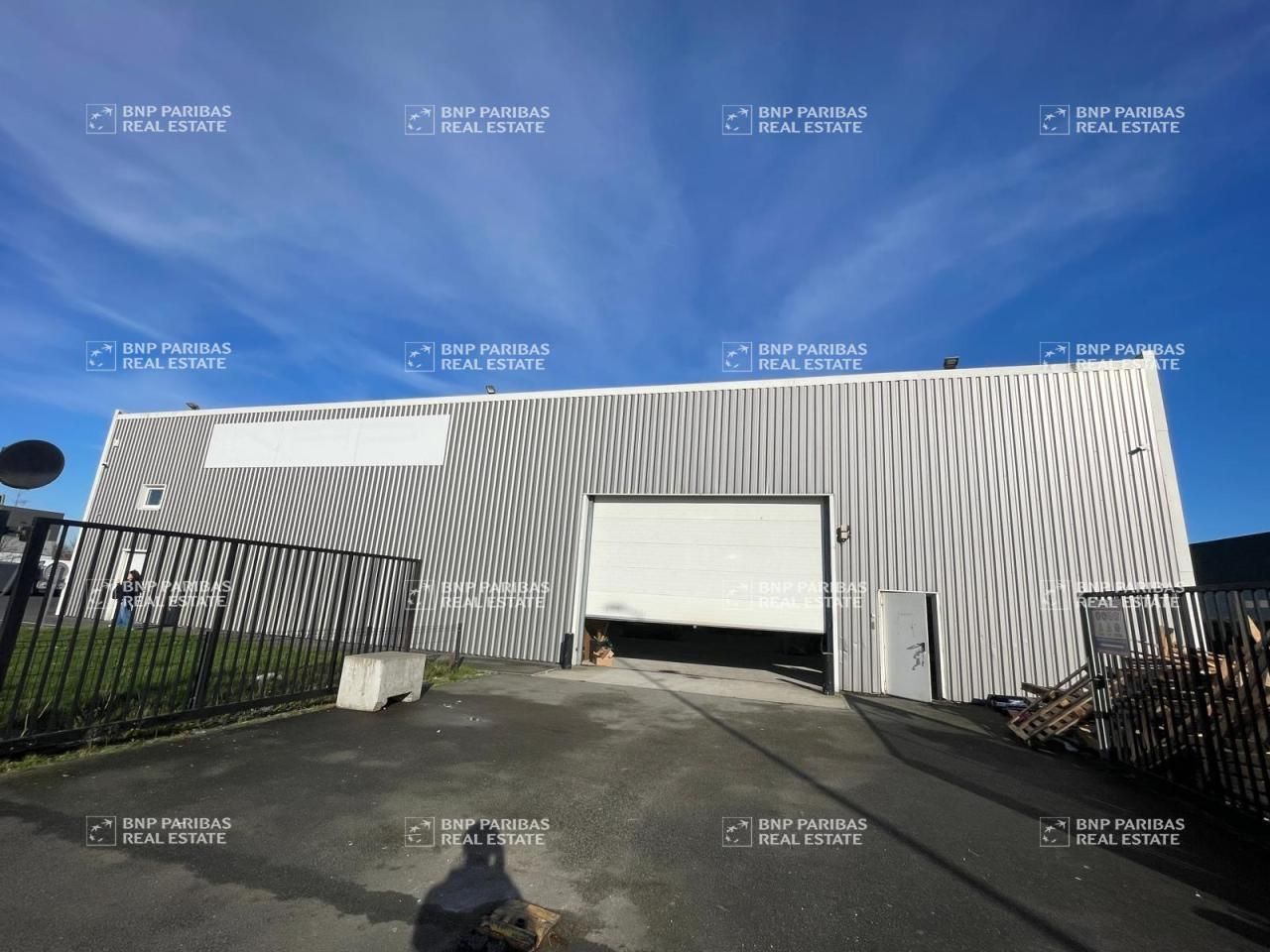 Location Activité 722 m² non divisibles 59710 Ennevelin