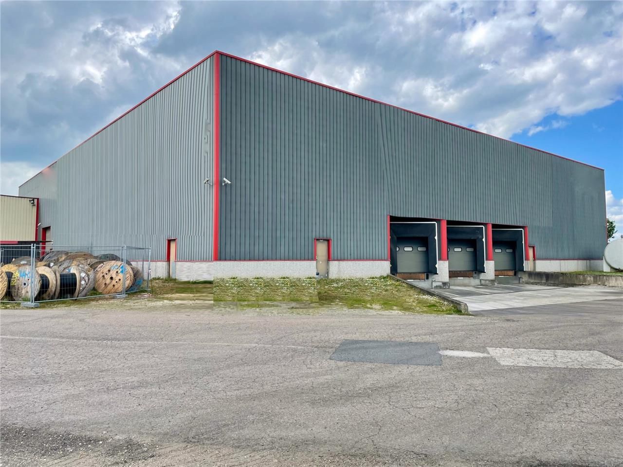 A proximité immédiate de l'A13 direction Paris / 