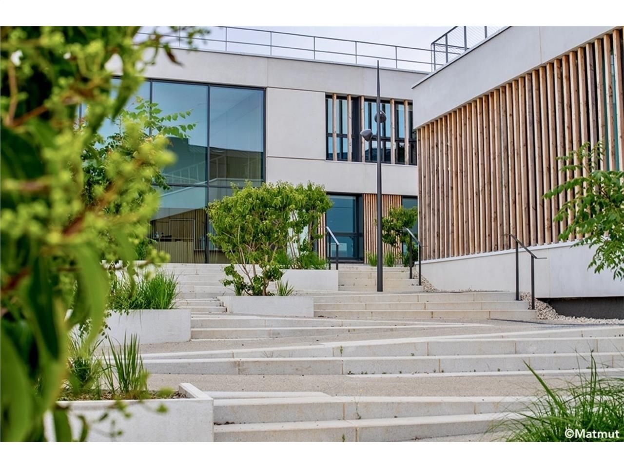 Nouveau programme tertiaire, l'Ecole Buissonnière