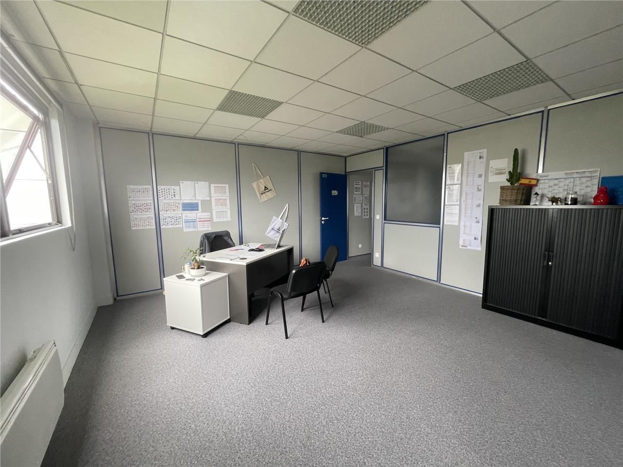 Bureaux de Plateau de bureaux d'env. 213 m² divis