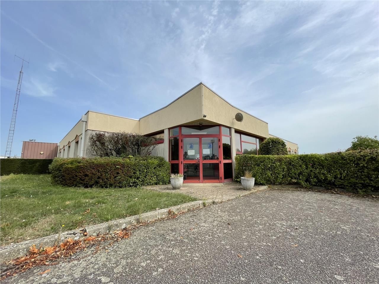 Bureaux de 625 m² non divisibles à vendre à La Ma