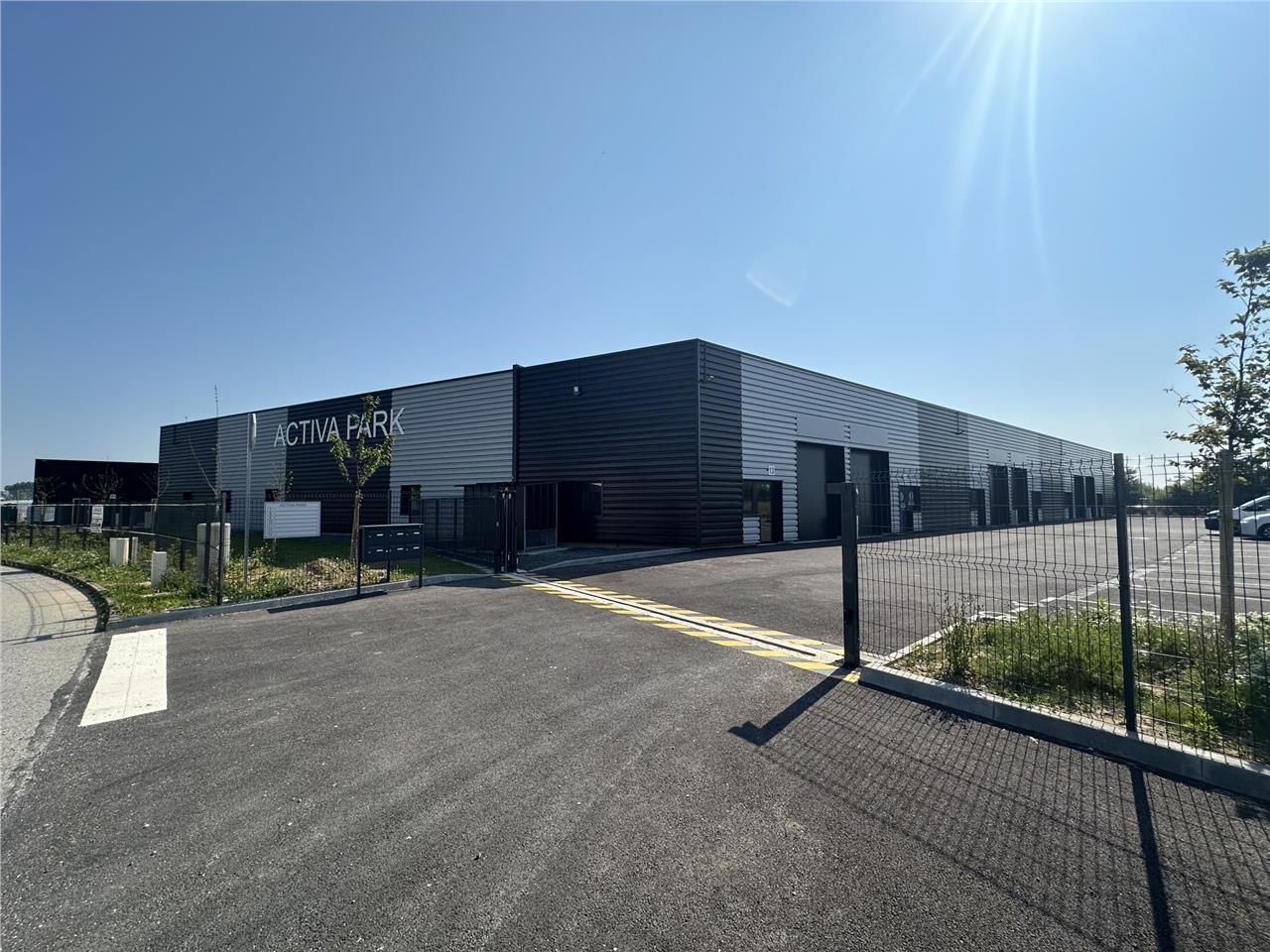 Dernier local d'activité disponible à la vente au