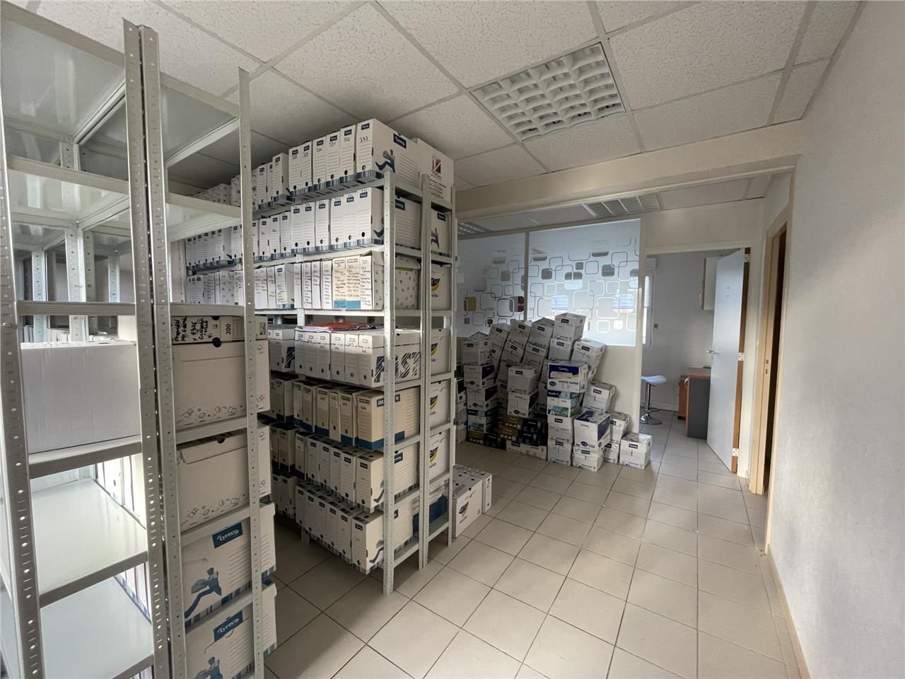 NETREVILLE - Plateau de bureaux avec locaux socia