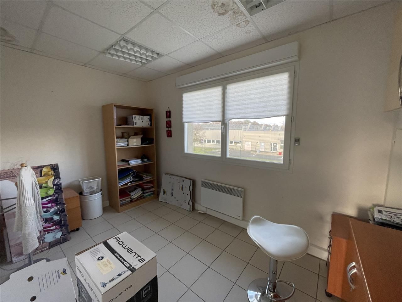 NETREVILLE - Plateau de bureaux avec locaux socia