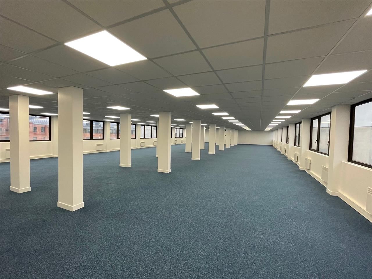 A proximité immédiate du Centre commercial St Sev