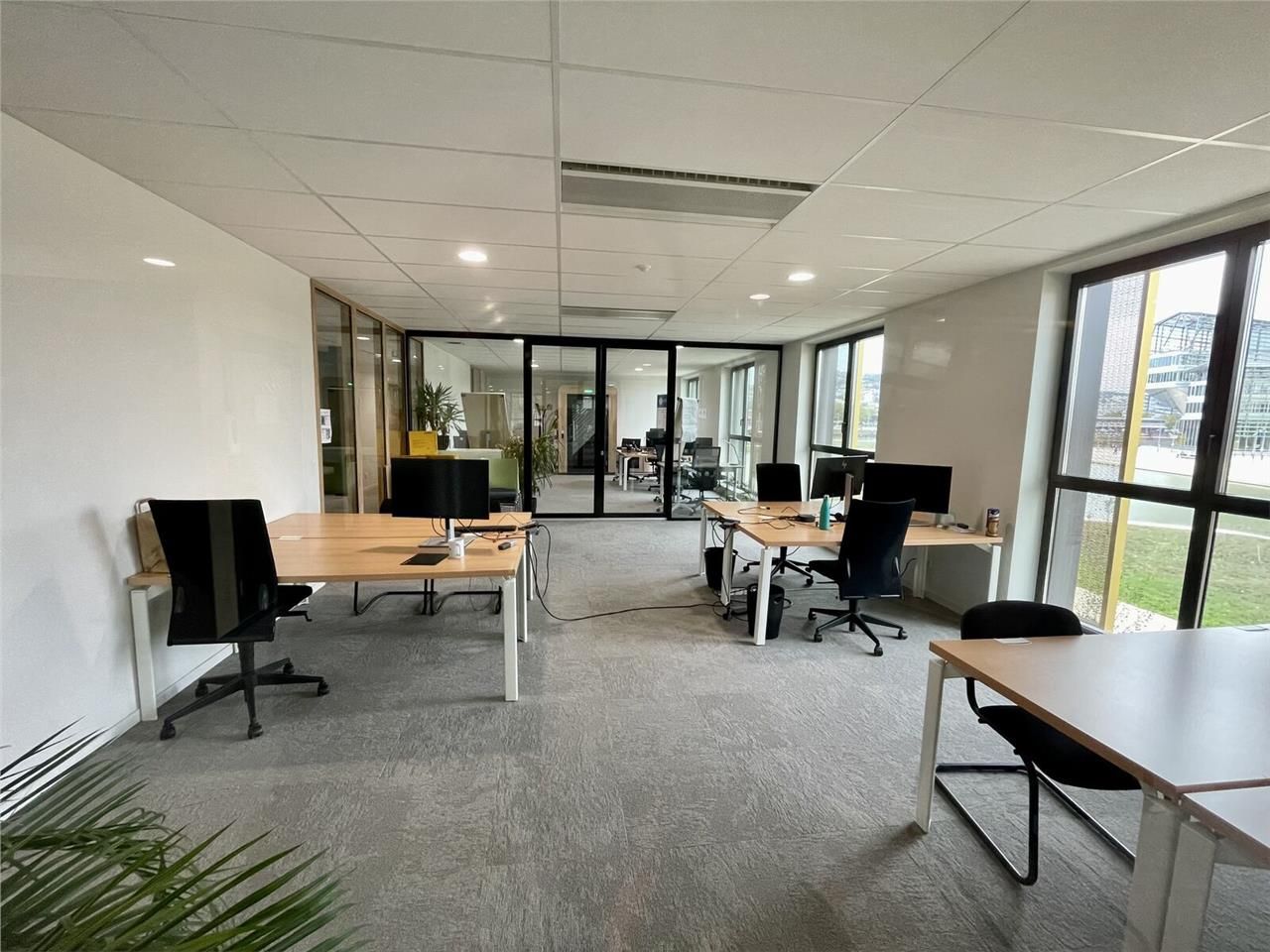 Bien exceptionnel en bord de Seine à Rouen. Plat