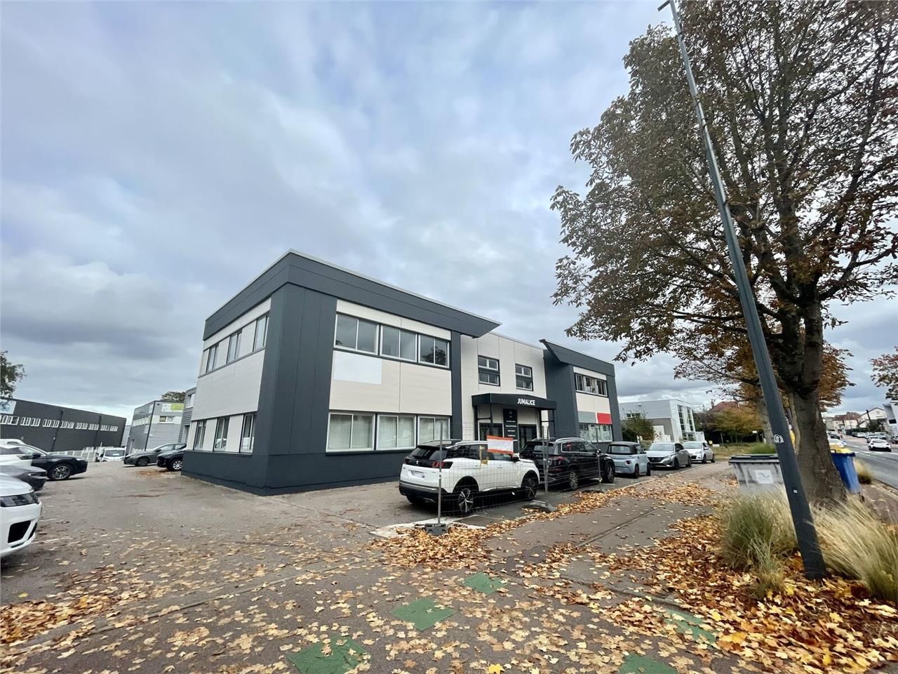 Bureaux de 2 plateaux de bureaux à louer - Proxim