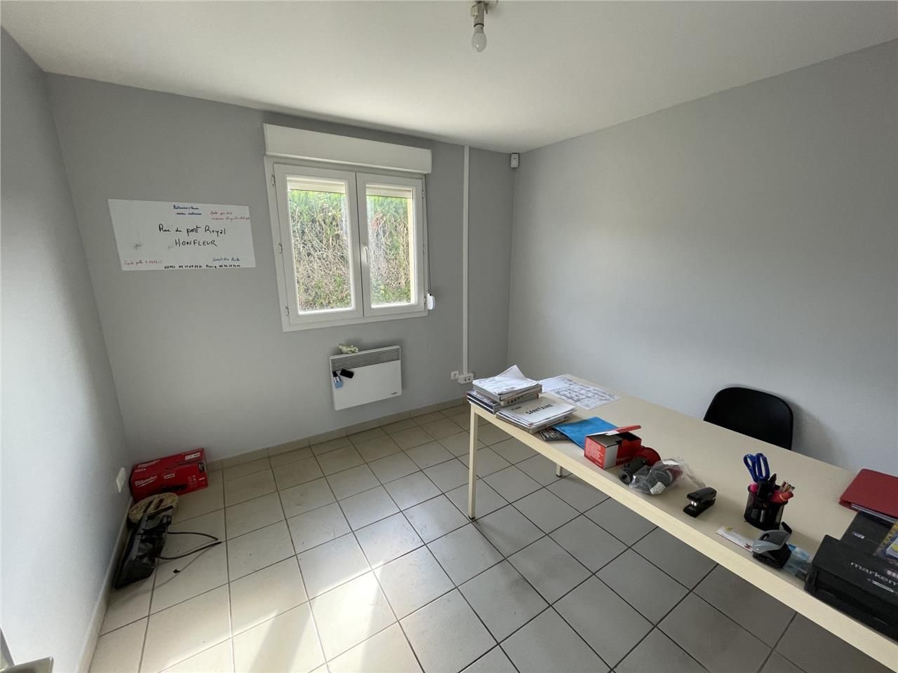 A LOUER - IDEAL ARTISAN