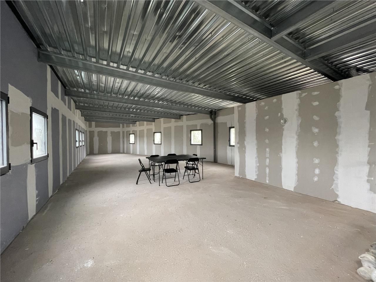 Plateau de bureaux neuf bénéficiant d'une belle v