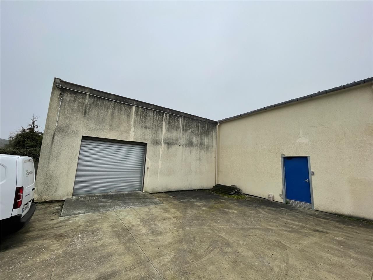 A LOUER - Local d'activité