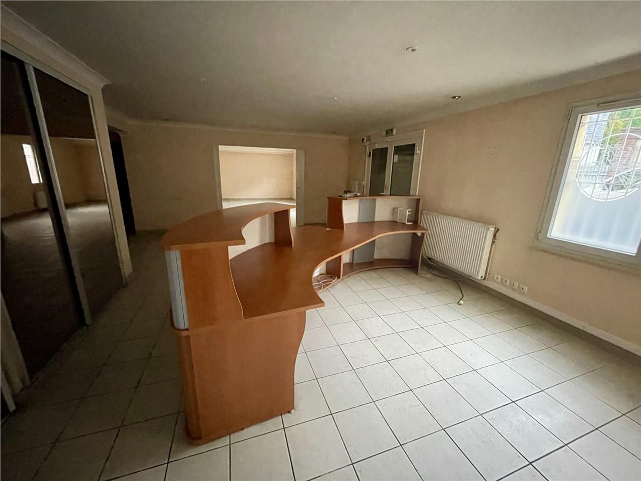 Vous recherchez des bureaux à la vente à Evreux ?