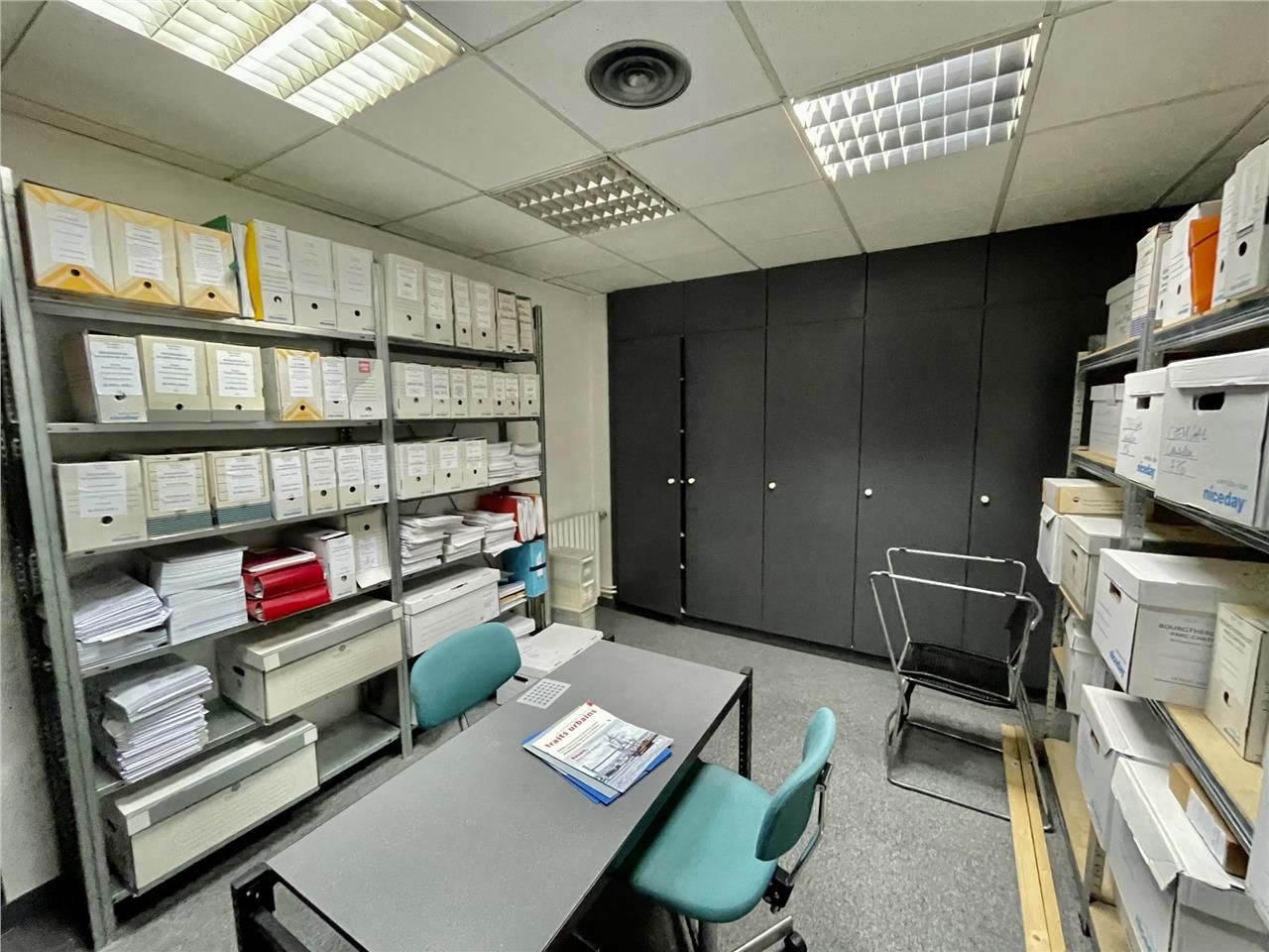 Bureaux de Bureaux avec vitrine - Hypercentre-vil