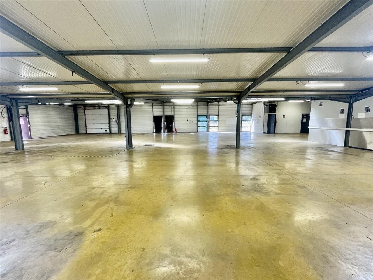 Bureaux et Activités à vendre