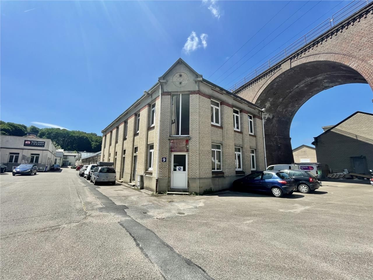 Bureaux de Plateau de bureaux  - 277 m2 environ -