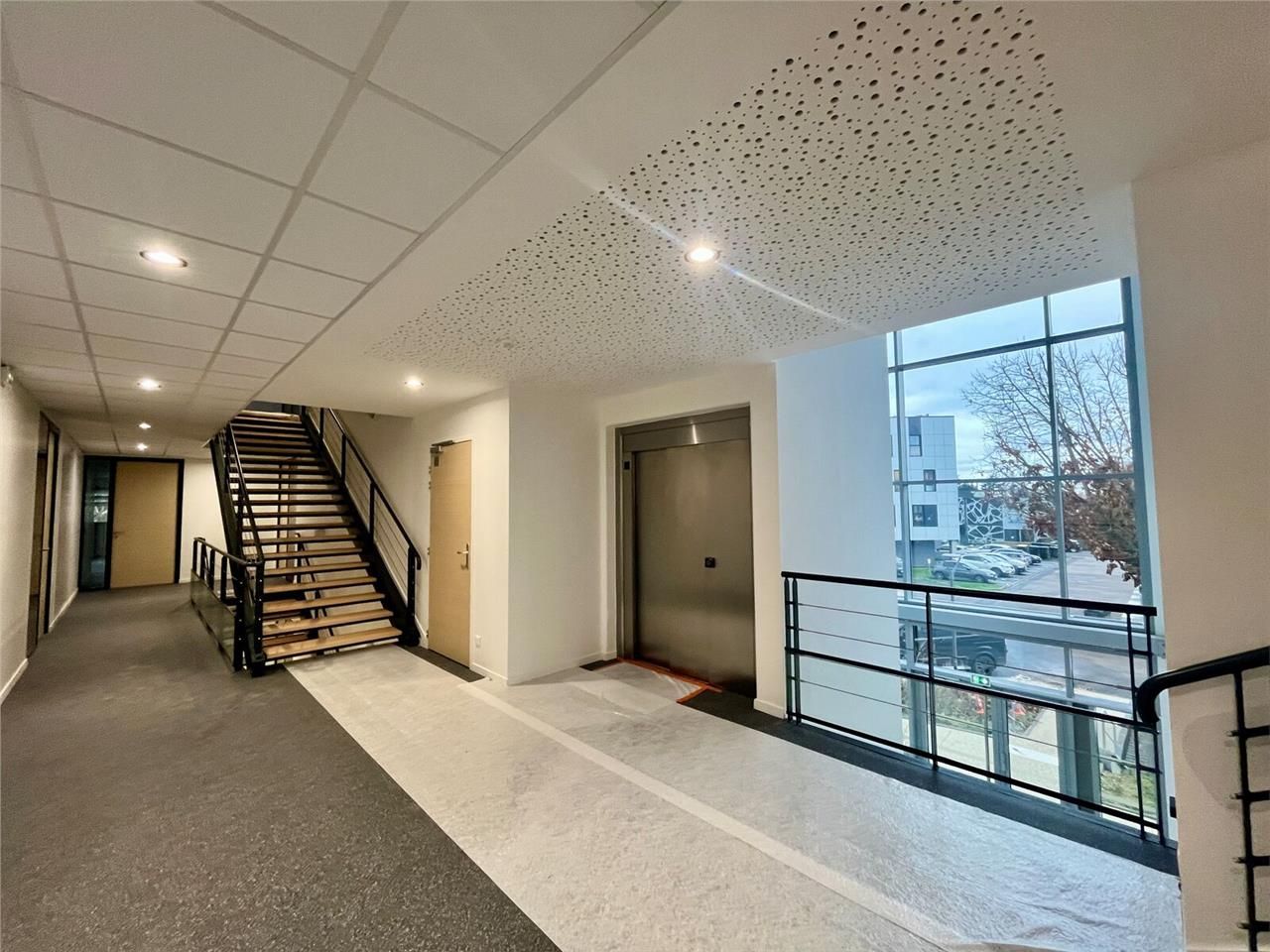 / PROGRAMME NEUF   Immeuble tertiaire au coeur d