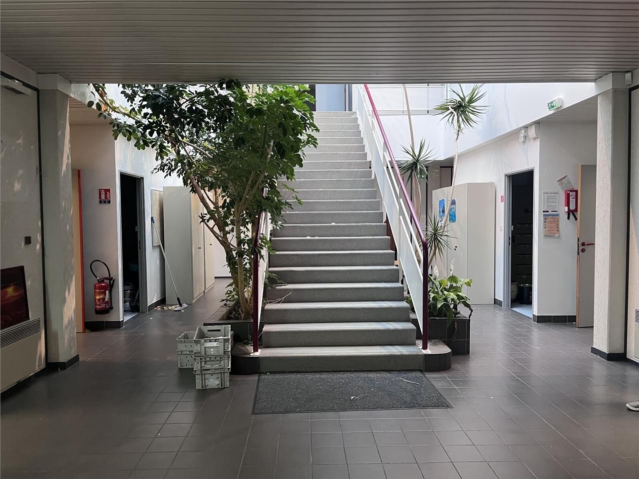 Bureaux de 458 m2 divisible à partir de 120 m2 à