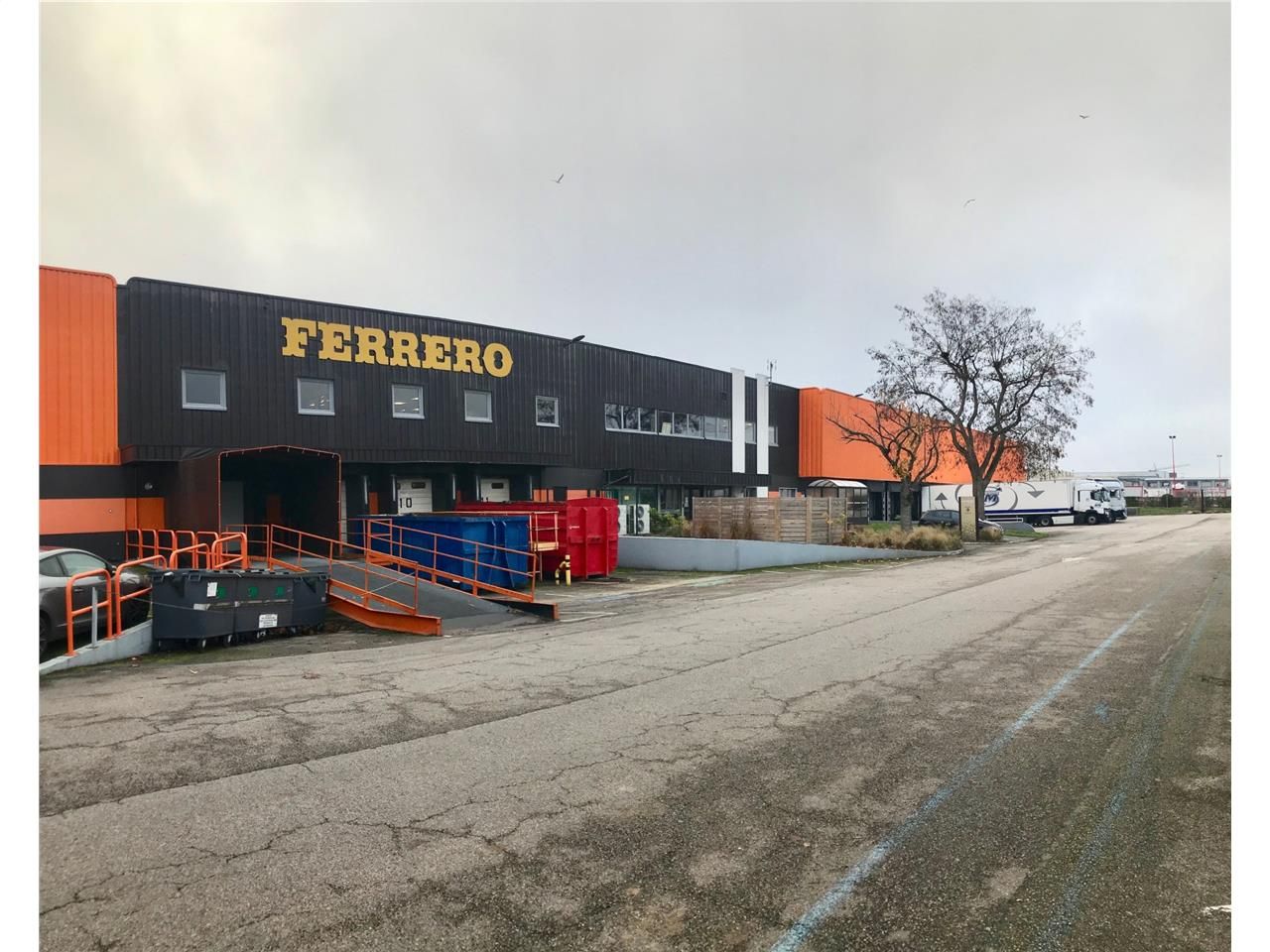 A Louer - Produit Rare - Entrepôt logistique à qu