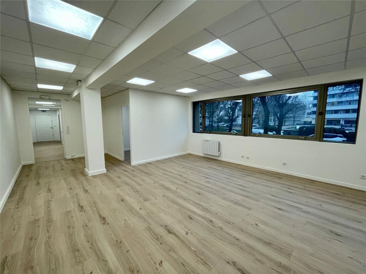 Bureaux de 104 m² non divisibles à Vendre à ROUEN