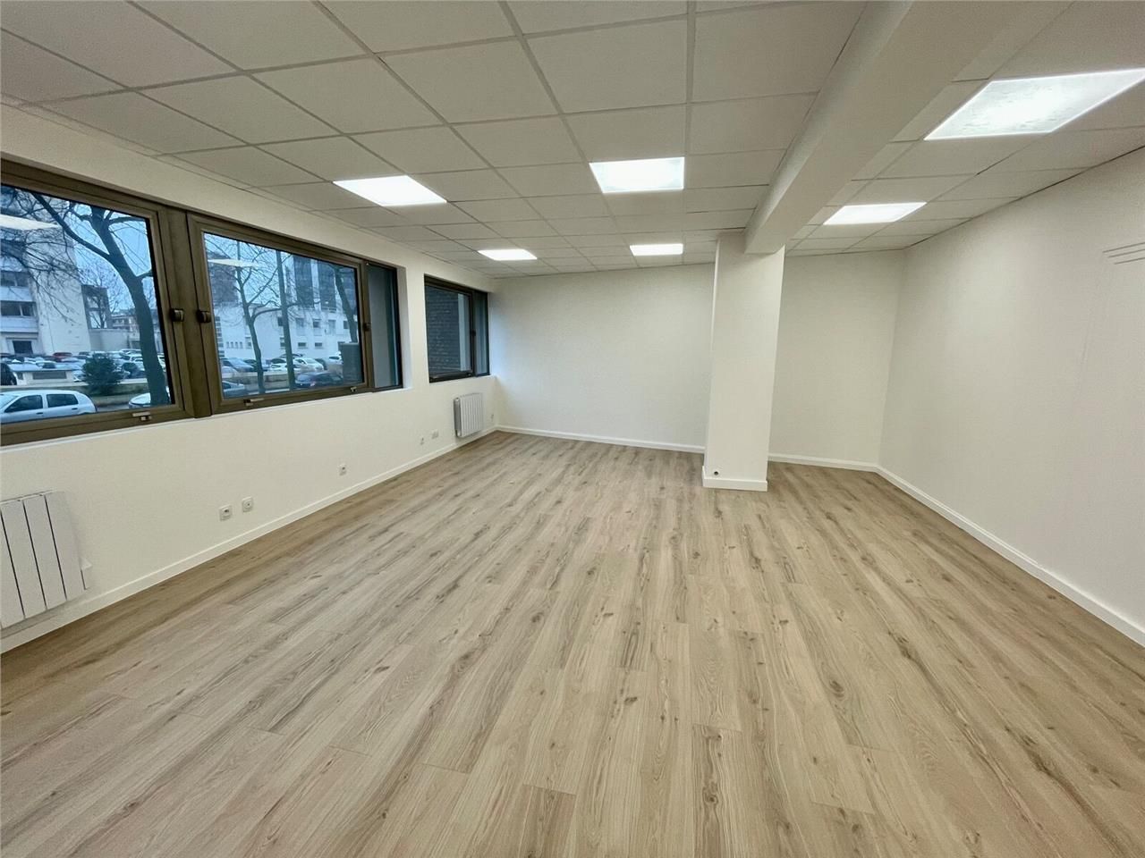 Bureaux de 104 m² non divisibles à Vendre à ROUEN