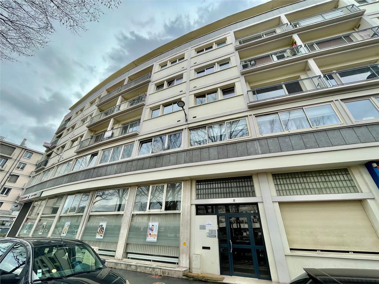 Bureaux de Plateau de bureaux - 96 m2 - Rouen Cit